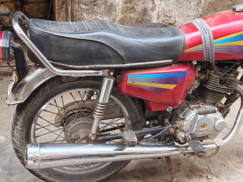 HONDA 125CG 3