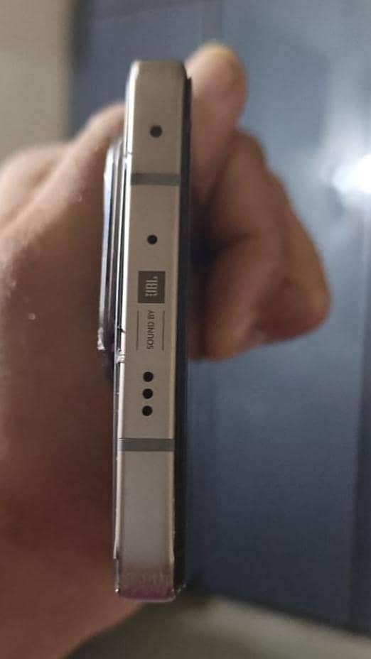 Infinix Note 50 4