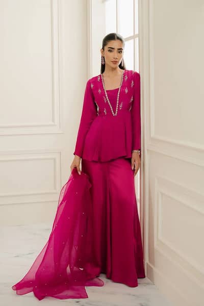 Lulusar Size Small Silk 3 pc stitched