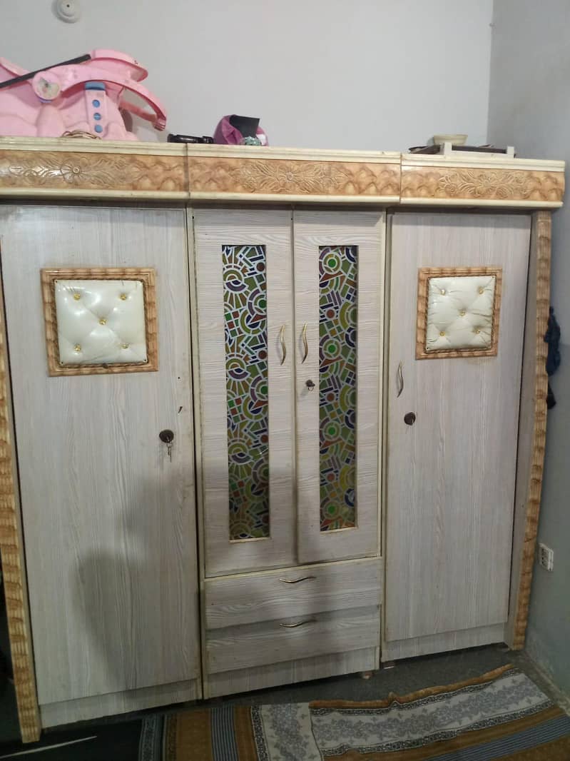 3 pec set almari bed devider 1