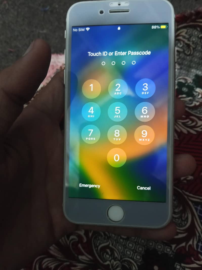 Apple iPhone 8 1