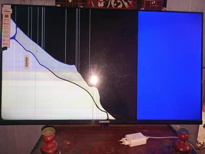 43 inches ha panel ada toota hoa ha 8k new model lcd ha