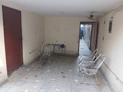 9 MARLA OLD HOUSE FOR SALE