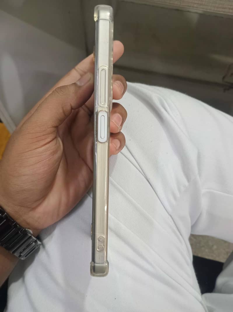 Realme C71 3