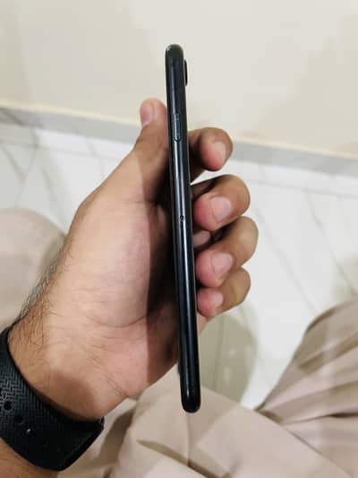 Apple iPhone SE 2020 PTA APPROVED