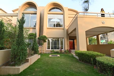 Luxury Living Redefined: 14 Marla Designer Villa for Sale in Bahria Golf City