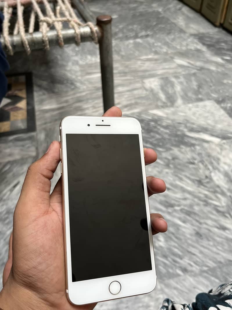 iPhone 7plus pta approved 1