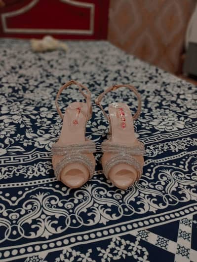 brand new girls sandle wedding