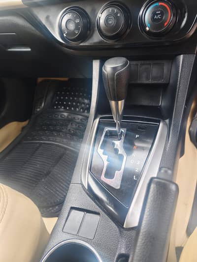 Toyota Corolla GLI 2015