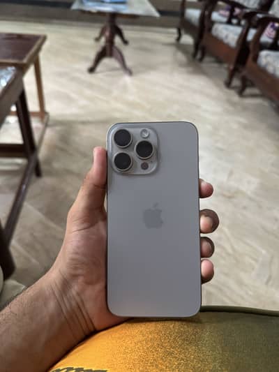 Apple iPhone 15 Pro Max