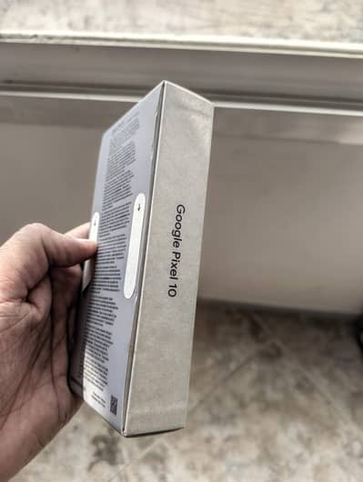 Google Pixel 10 [BOX PACKED]