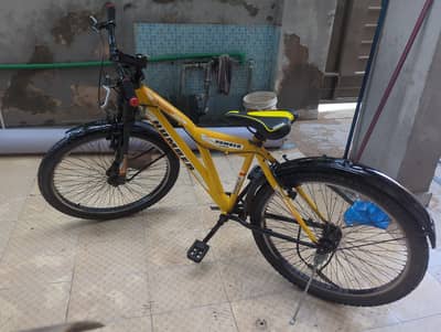 Humber 26" Bicycle – Excellent Condition | Smooth Ride | Ready to Use