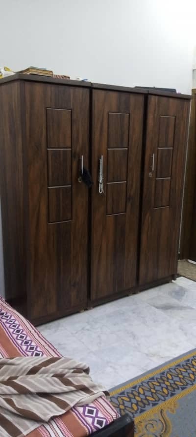 3 Door Wooden Wardrobe / Almari - Excellent Condition - 30,000 Price