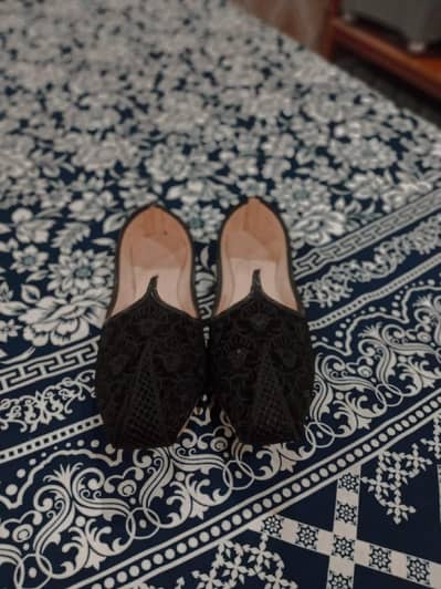 grroms khussa brand new