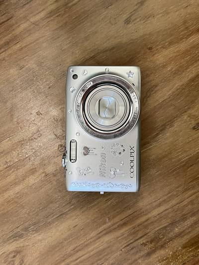 Nikon Coolpix S2700