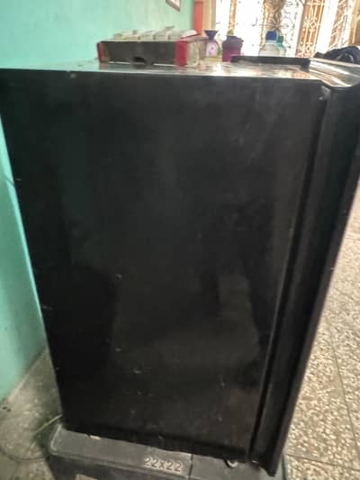 mini room fridge