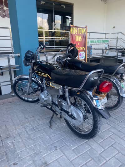 Honda CG 125S for Sale.