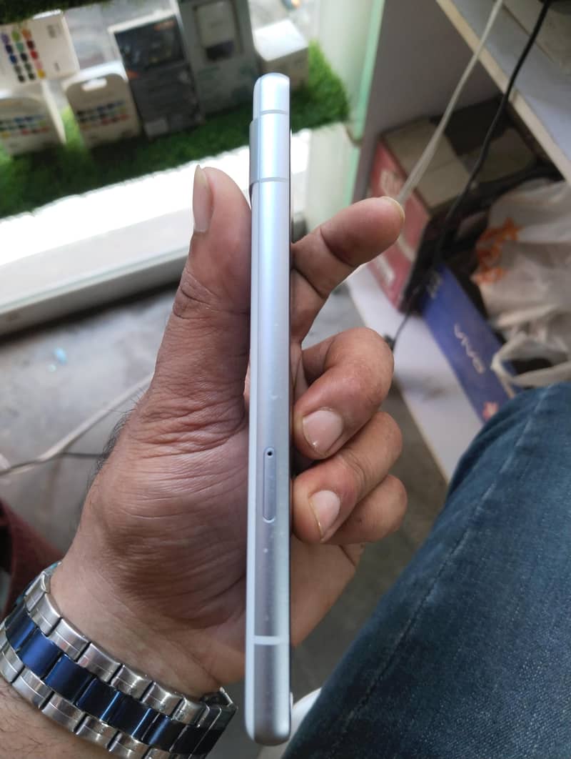 Google Pixel 7a 3