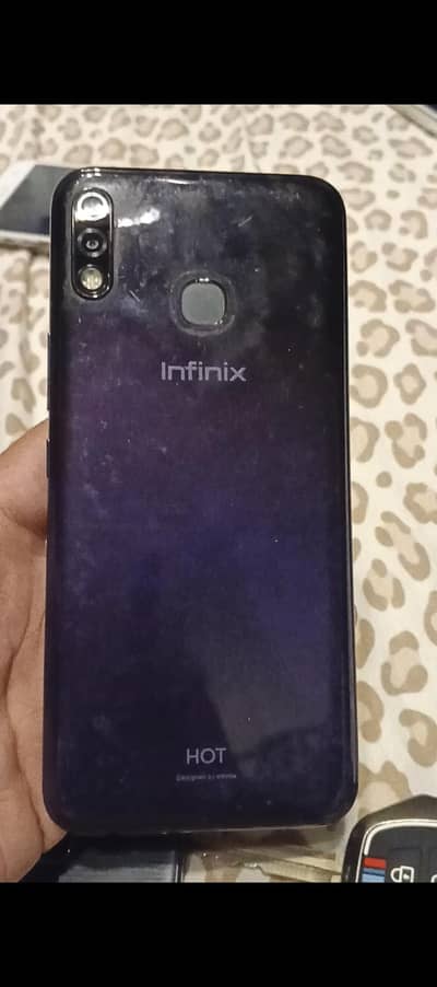 Infinix Hot 8 Lite