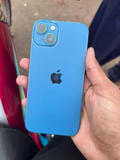 Apple iPhone 13
