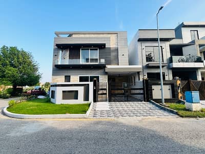Corner 7.12 Marla Modern House available For sale Citi Housing Gujranwala