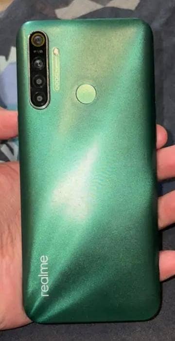 realme 5i for sale urgent only fhone condition 10/9 only glass change