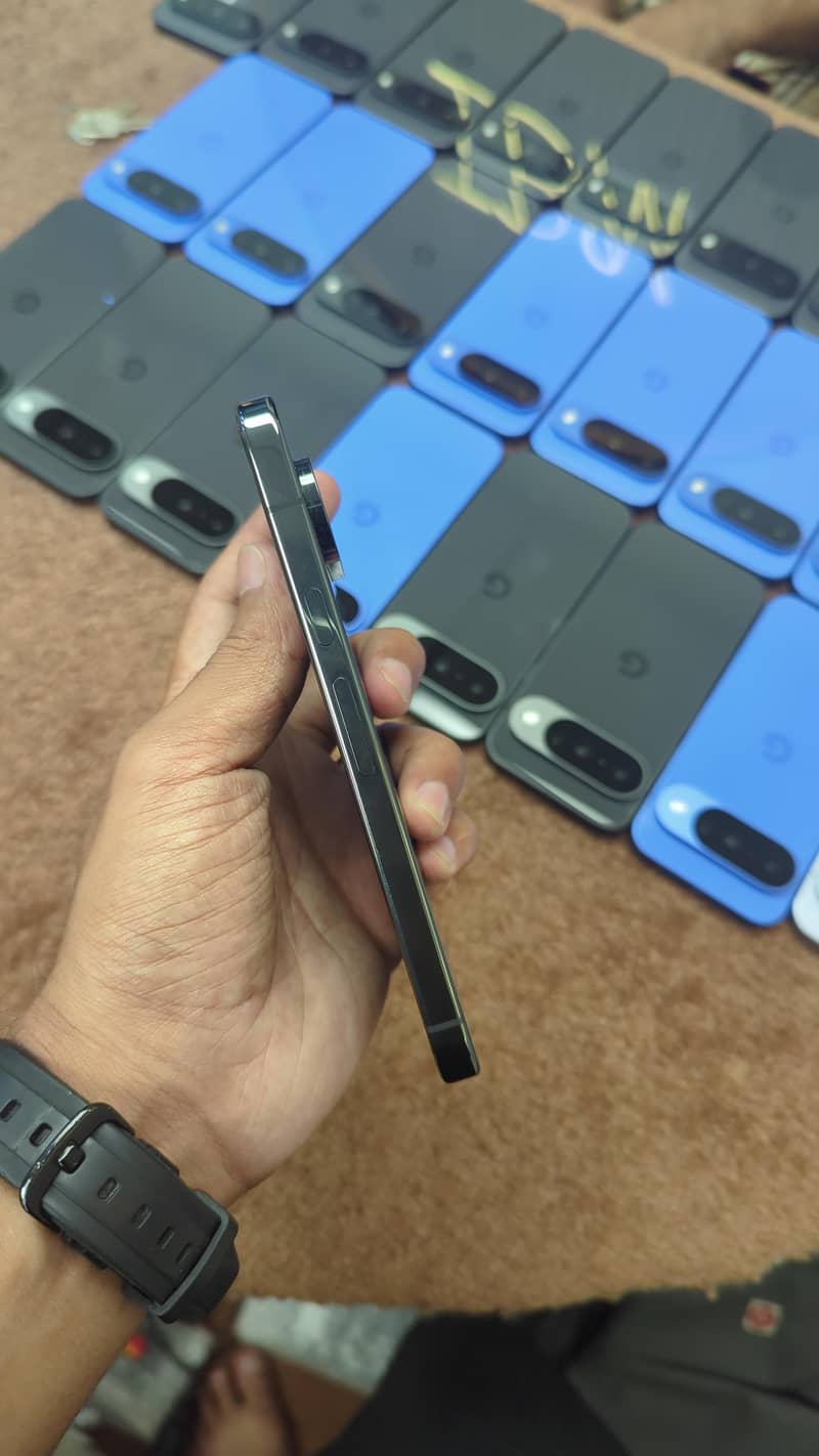 Google Pixel 10 Pro 2