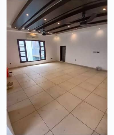 EXCELLENT RENTAL OPPORTUNITY: LUXURIOUS 500 SQ YD UPPER PORTION FOR RENT IN DHA PHASE 7, KARACHI