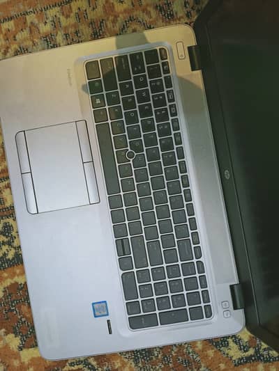 Model Hp 850 G3 Processor ci5.6th generation  Ram 8gb H. D. D 256 GB SS
