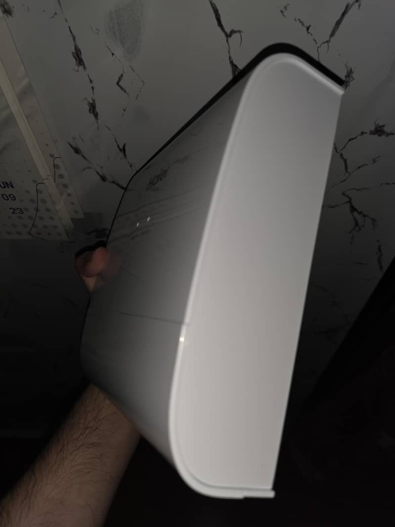 Haier UPS Module/Device 5