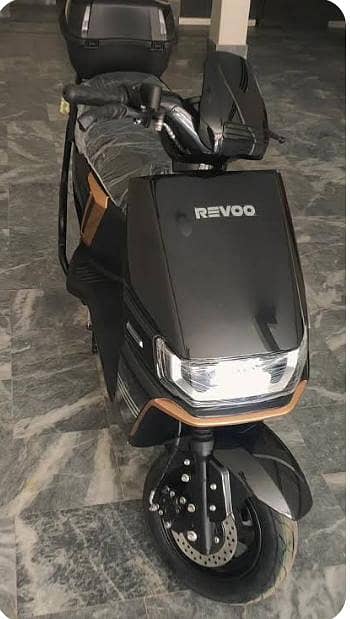 Revoo A-12 rare box edition