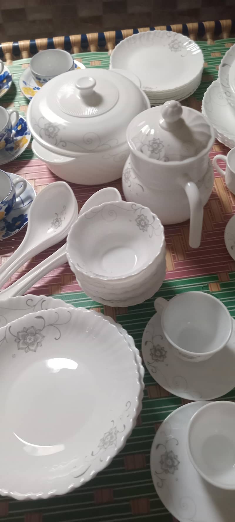 dinner plus tea set 2