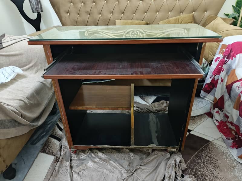 Computer trolley 3