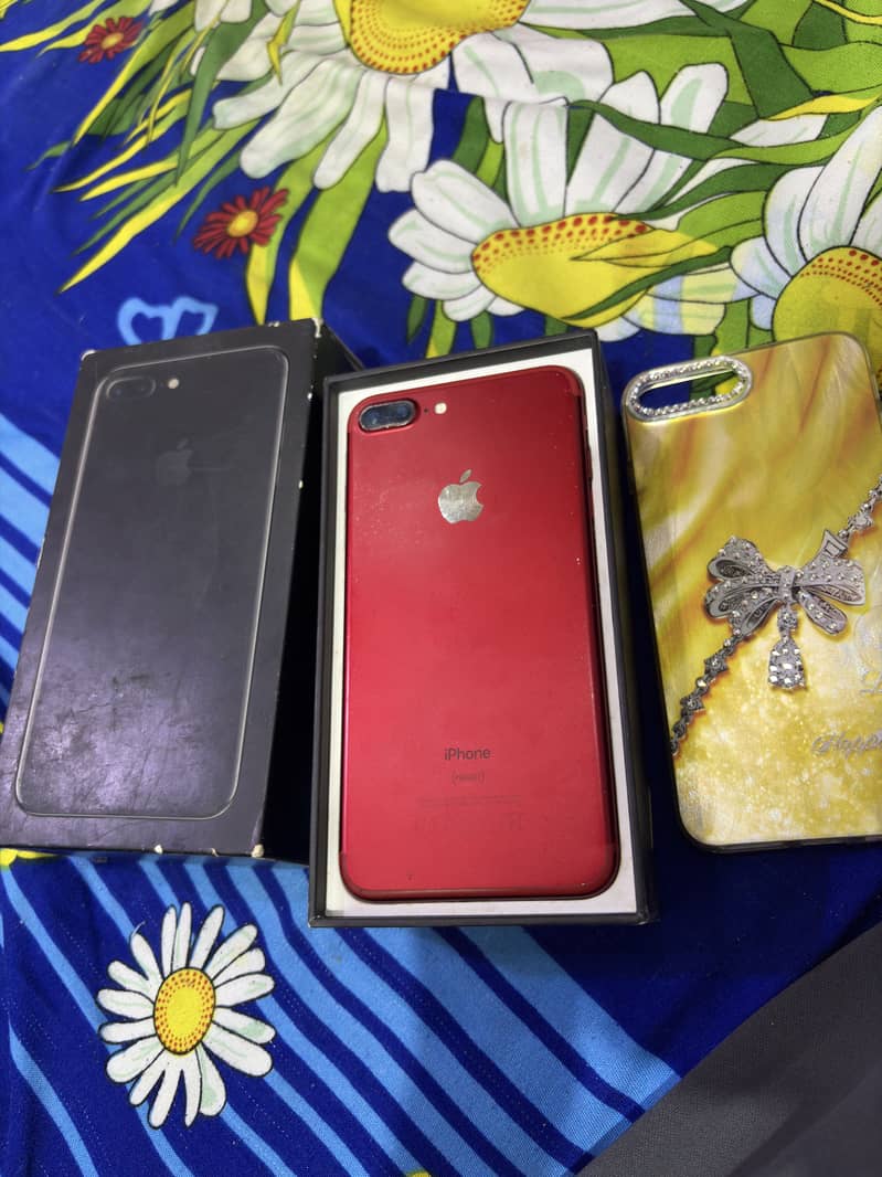 Apple iPhone 7 Plus 5