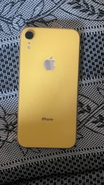 iPhone XR 64 gb
