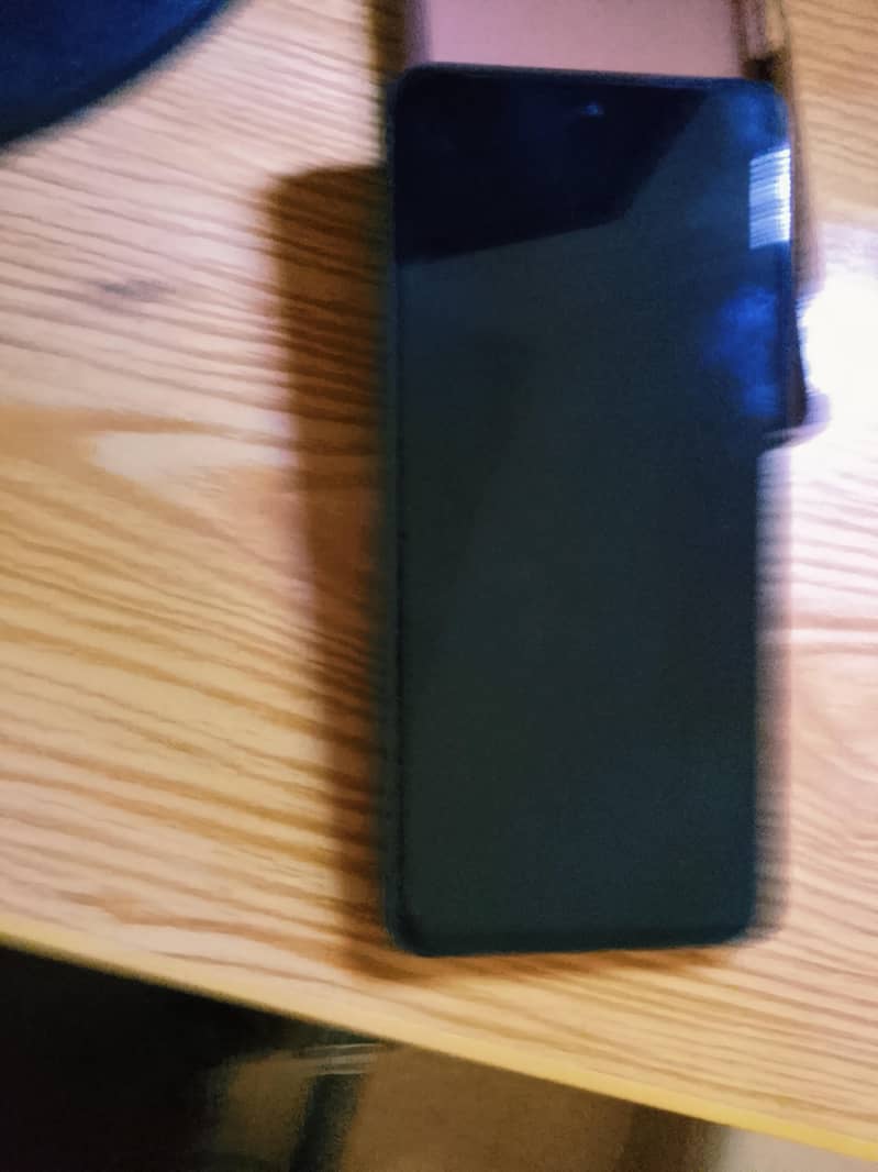 Realme C75 5