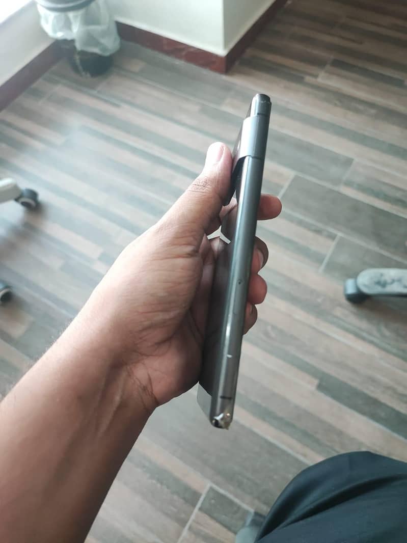 Google Pixel 7 4