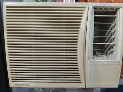 General 0.75 Ton Window AC in very Good Condition