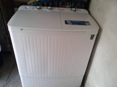 Dawlance manual machine 15 kg excellent condition  rawalpindi