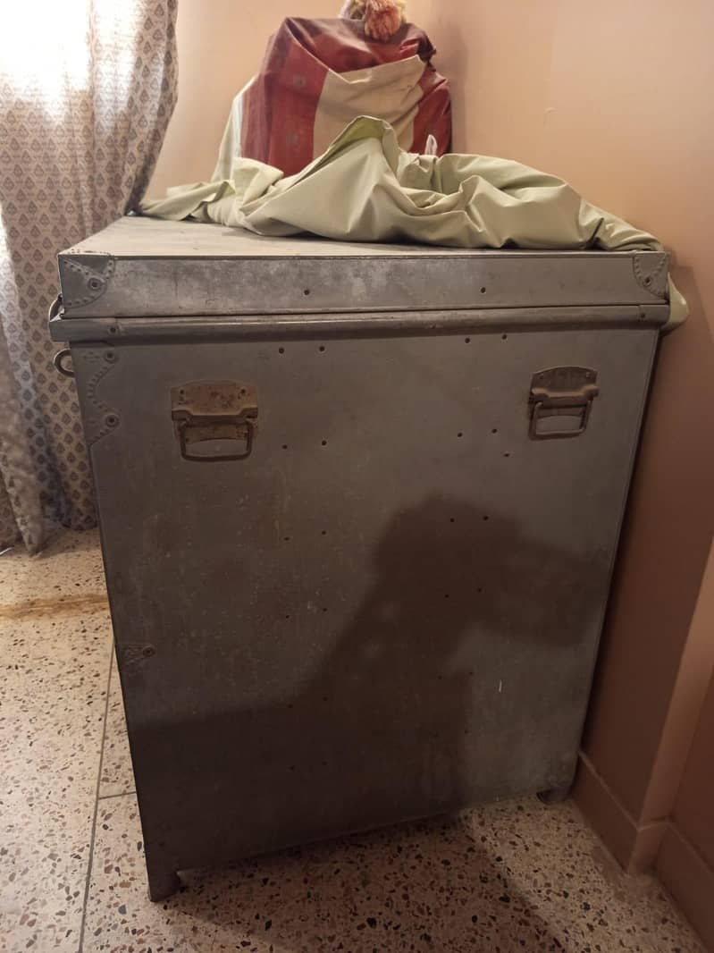 trunk 3