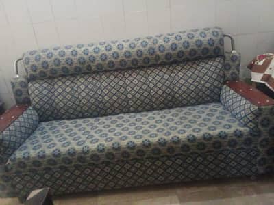 6 seater