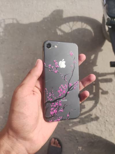 Apple iPhone 8