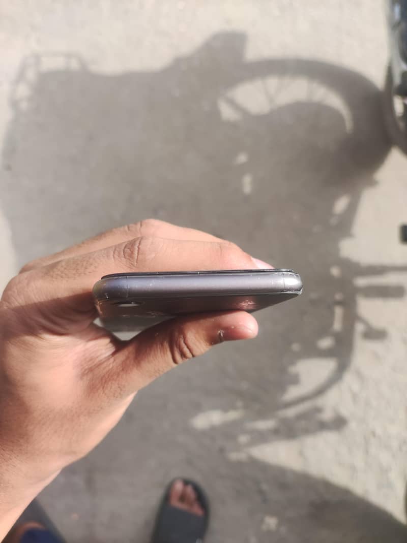 Apple iPhone 8 7