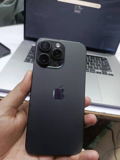 Apple iPhone 15 Pro Max