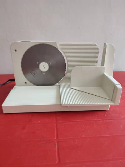 Geka Germany Electric Food / Vegetable/ Fruits/ Meat Slicer with Acces