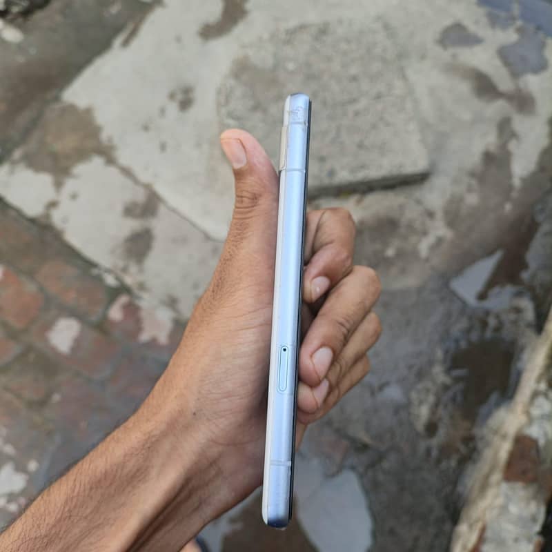 Google Pixel 7a 2