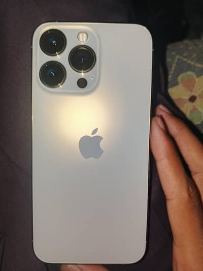 Apple iPhone 13 Pro
