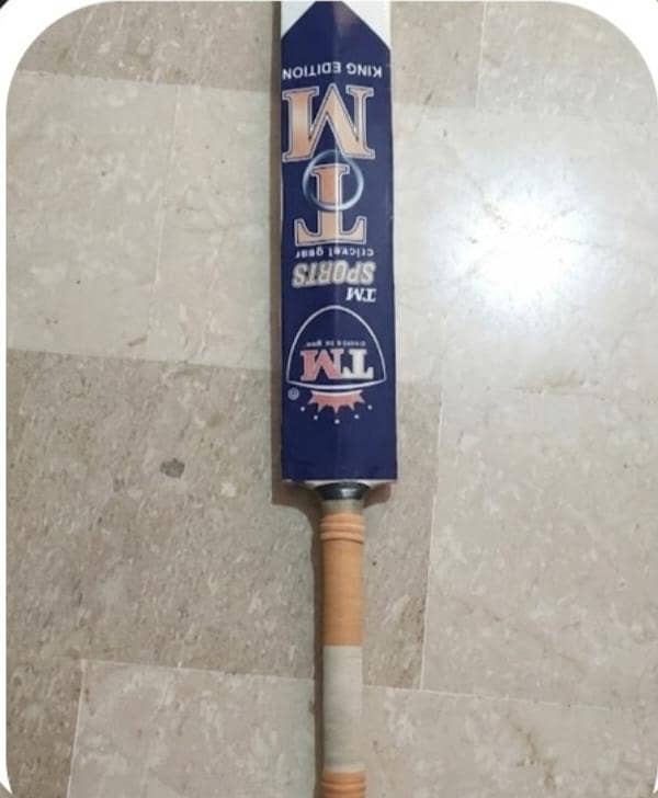 . . . . bat. . . . . 0