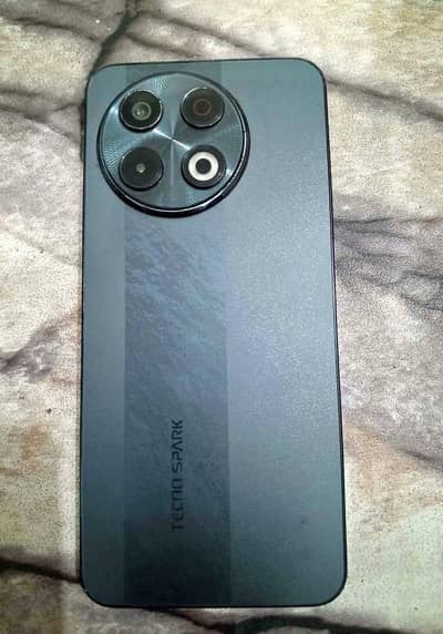 Tacno spark 30 pro