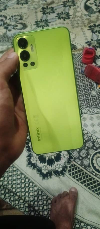 Infinix Hot 12